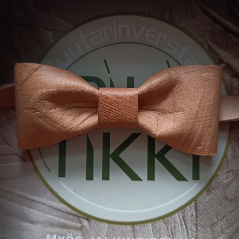 Ihanuus 9 -  natural nauha